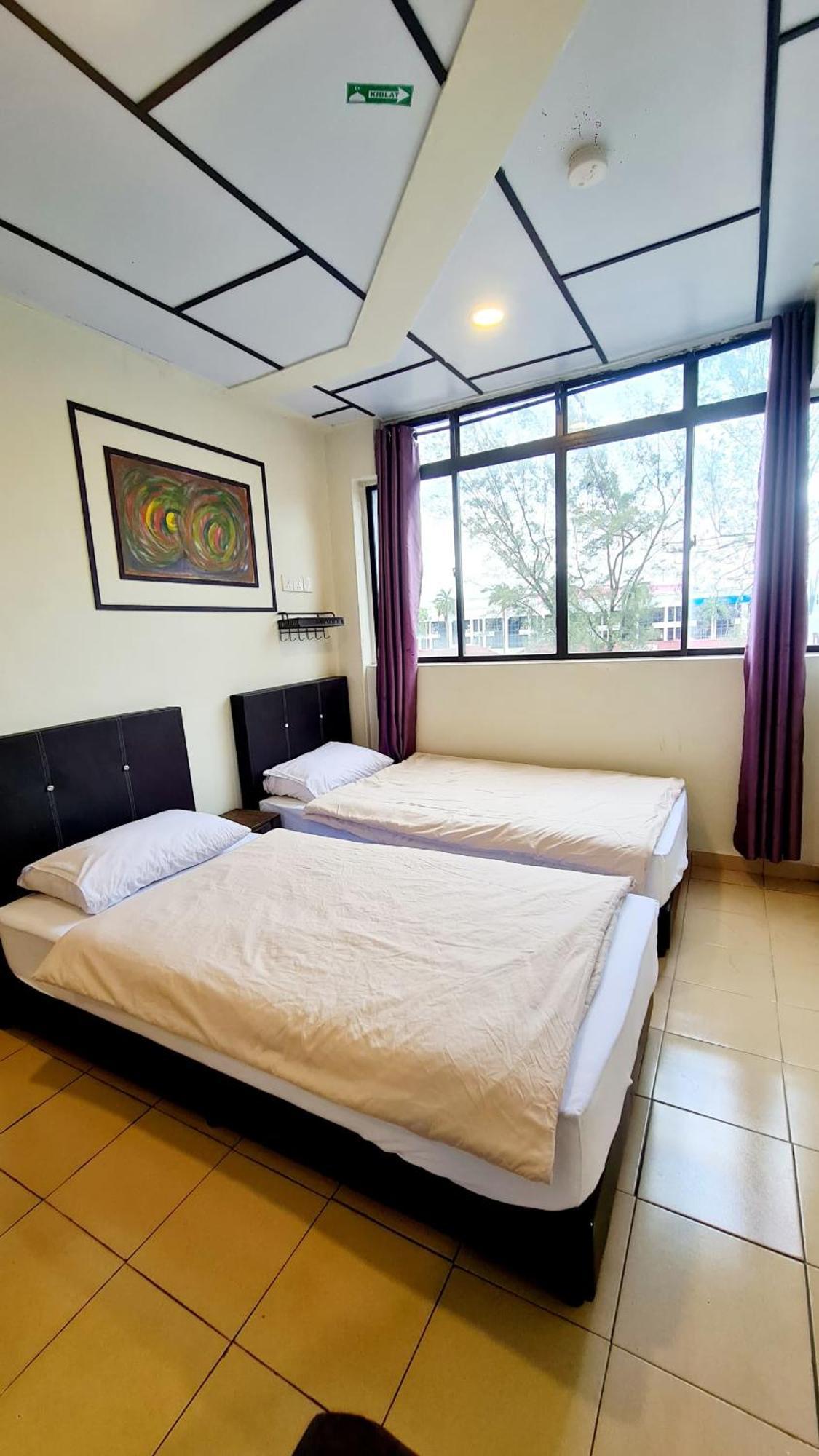 Pine Lodge By Evr Previously Yss Indrawasih Perai Esterno foto